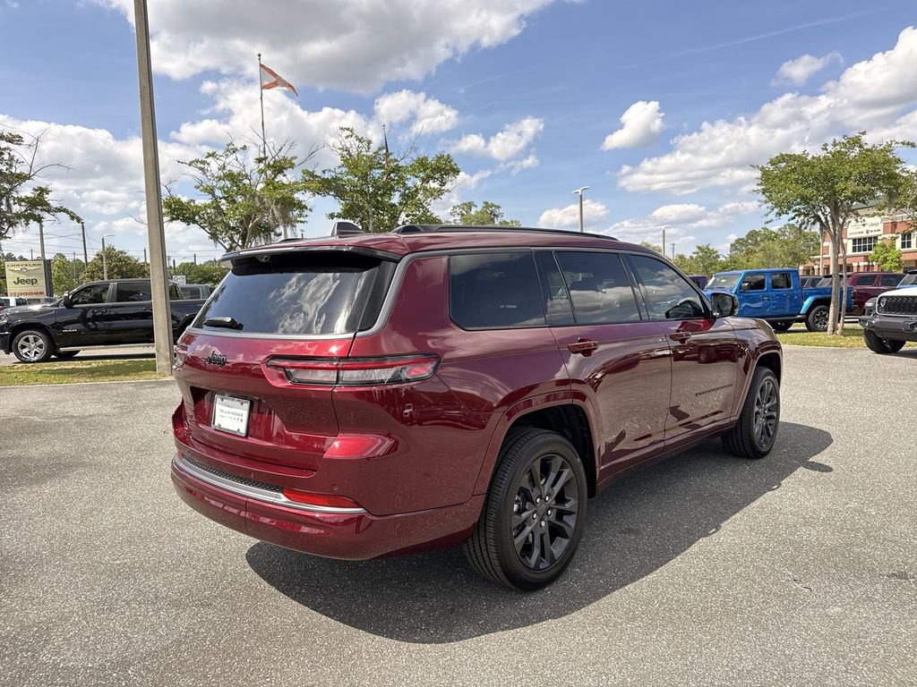 New 2026 Jeep Grand Cherokee L Limited AWD/4WD image 3