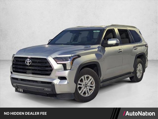 Used 2025 Toyota Sequoia SR5 AWD/4WD image 1