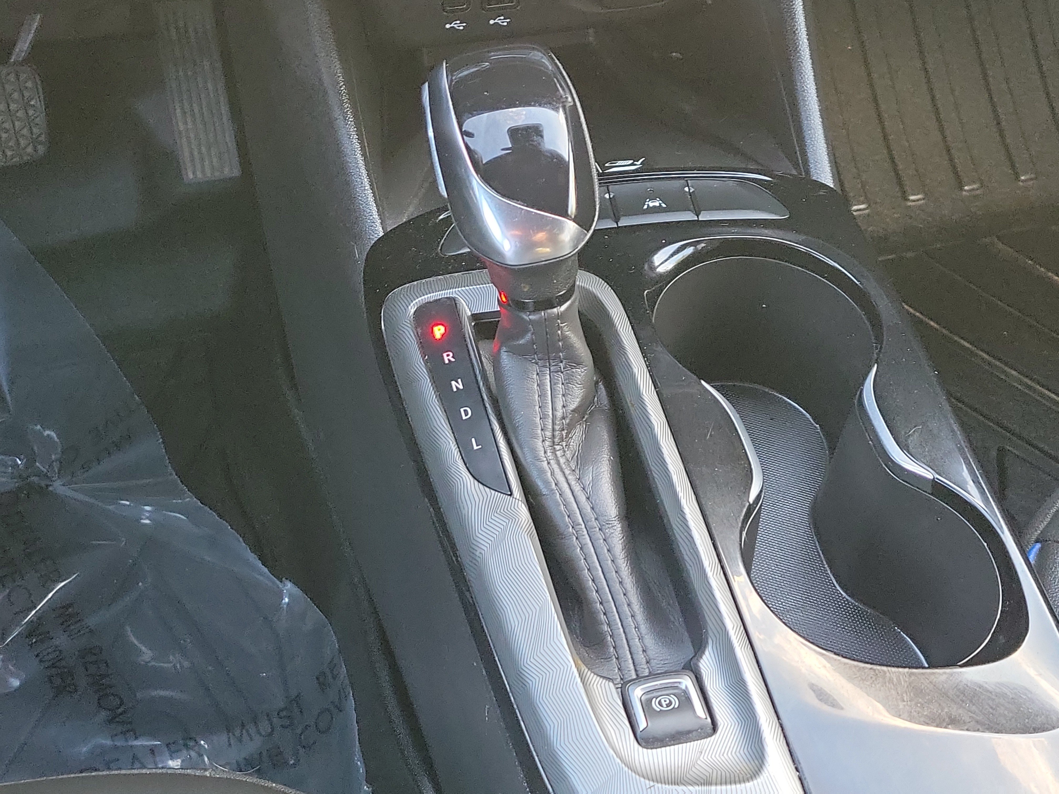 Used 2024 Buick Envista Sport Touring w/ Convenience I Package FWD image 24