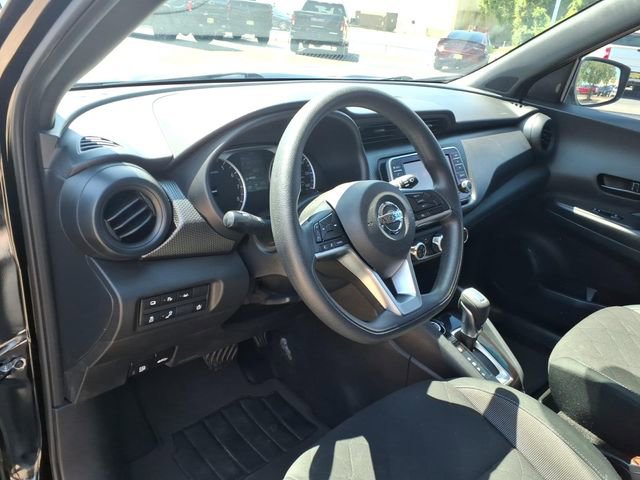 Used 2020 Nissan Kicks S FWD image 19