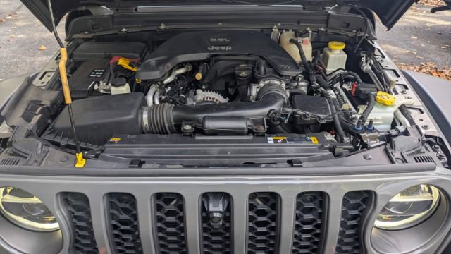 Used 2021 Jeep Gladiator Mojave w/ Dual Top Group image 38