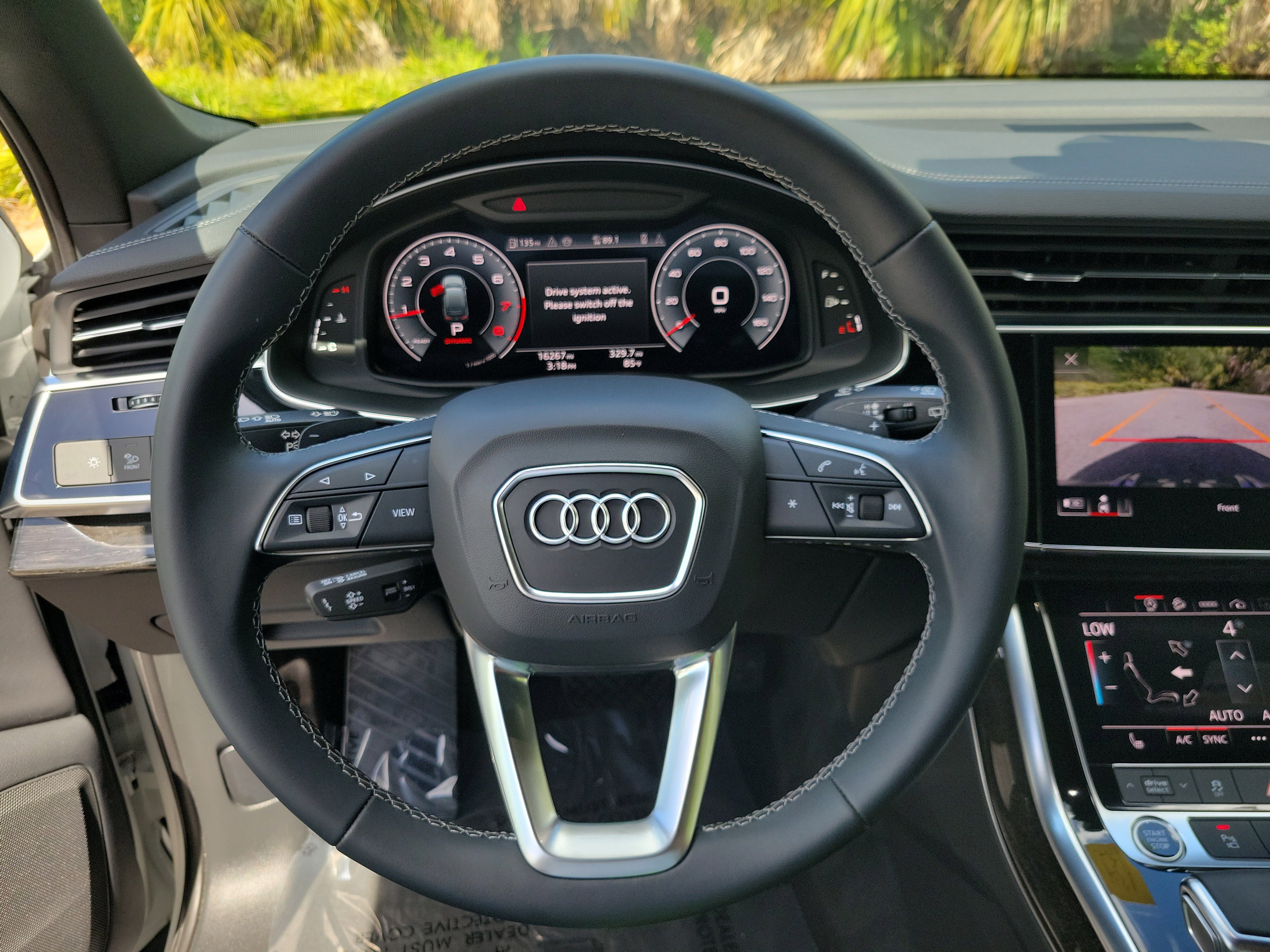 Certified 2025 Audi Q7 2.0T Premium AWD/4WD image 32