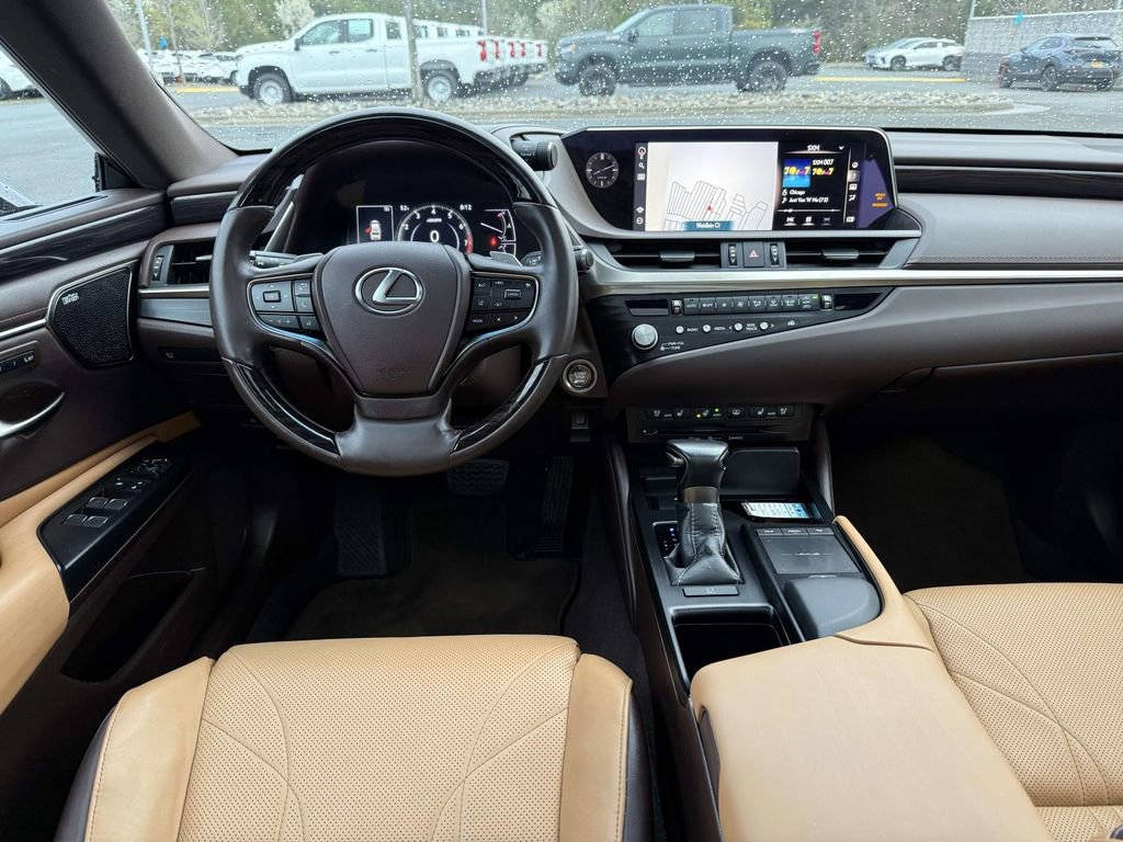 Used 2021 Lexus ES 350 Ultra Luxury w/ Accessory Package 2 image 8