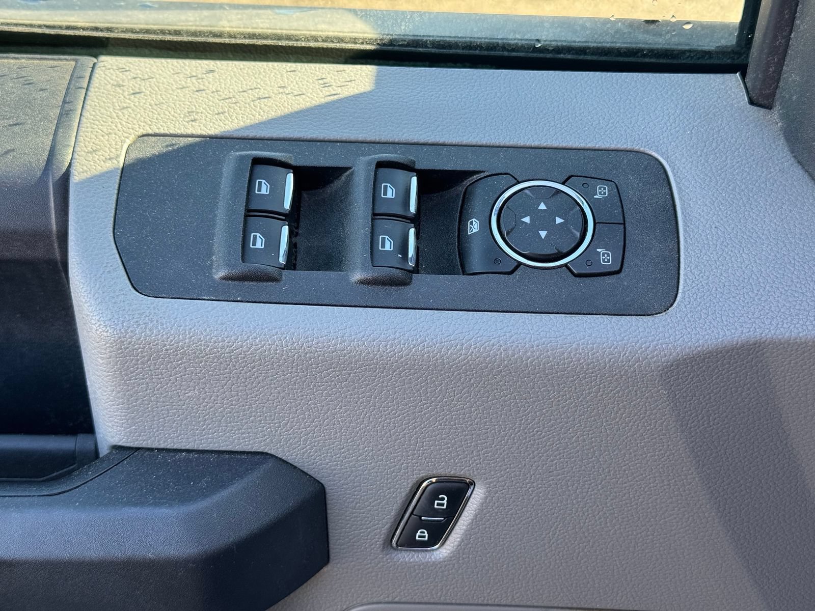Used 2019 Ford F150 XL w/ Equipment Group 101A Mid RWD image 14
