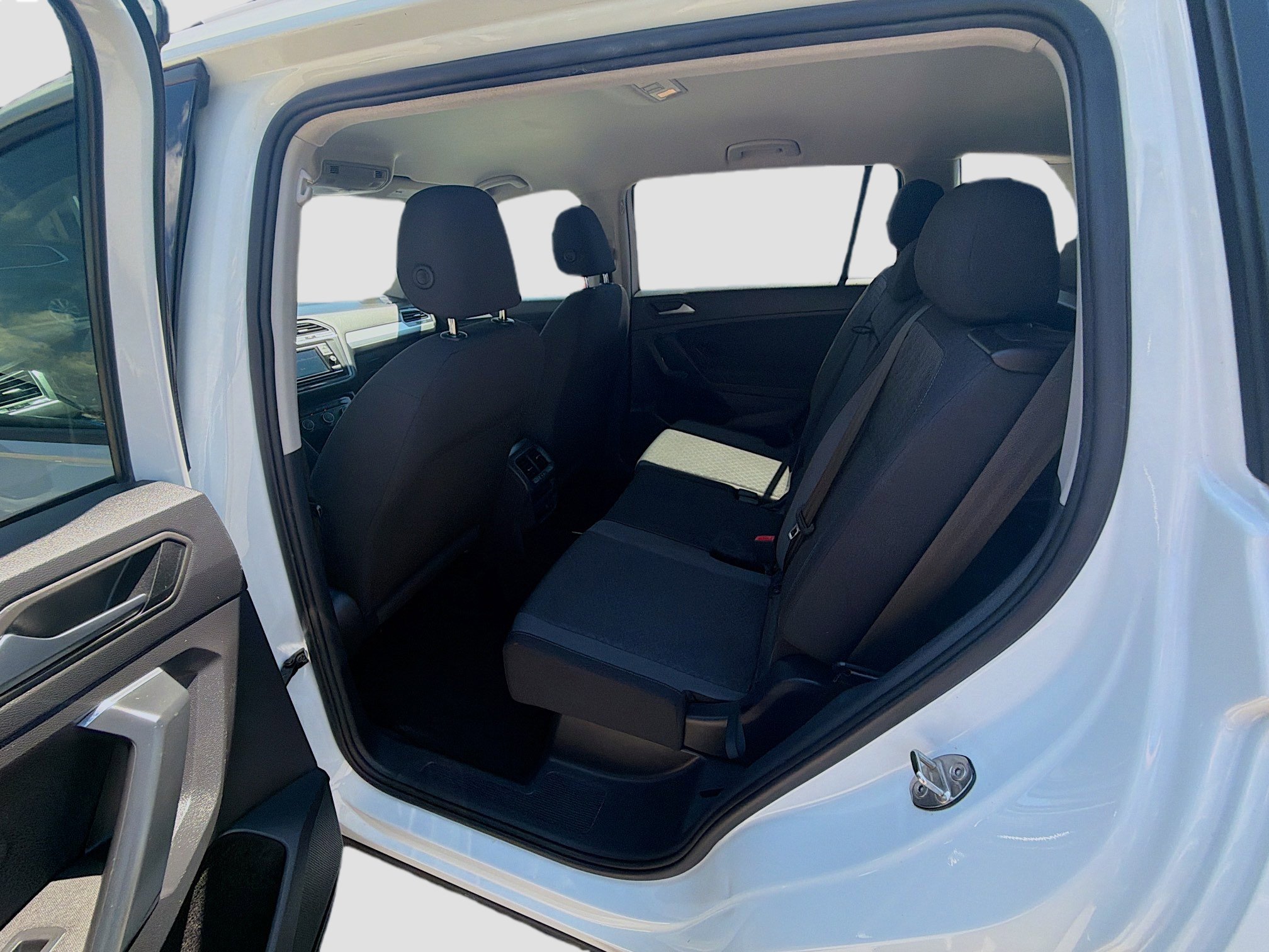 Used 2019 Volkswagen Tiguan S w/ Driver Assistance Package image 21