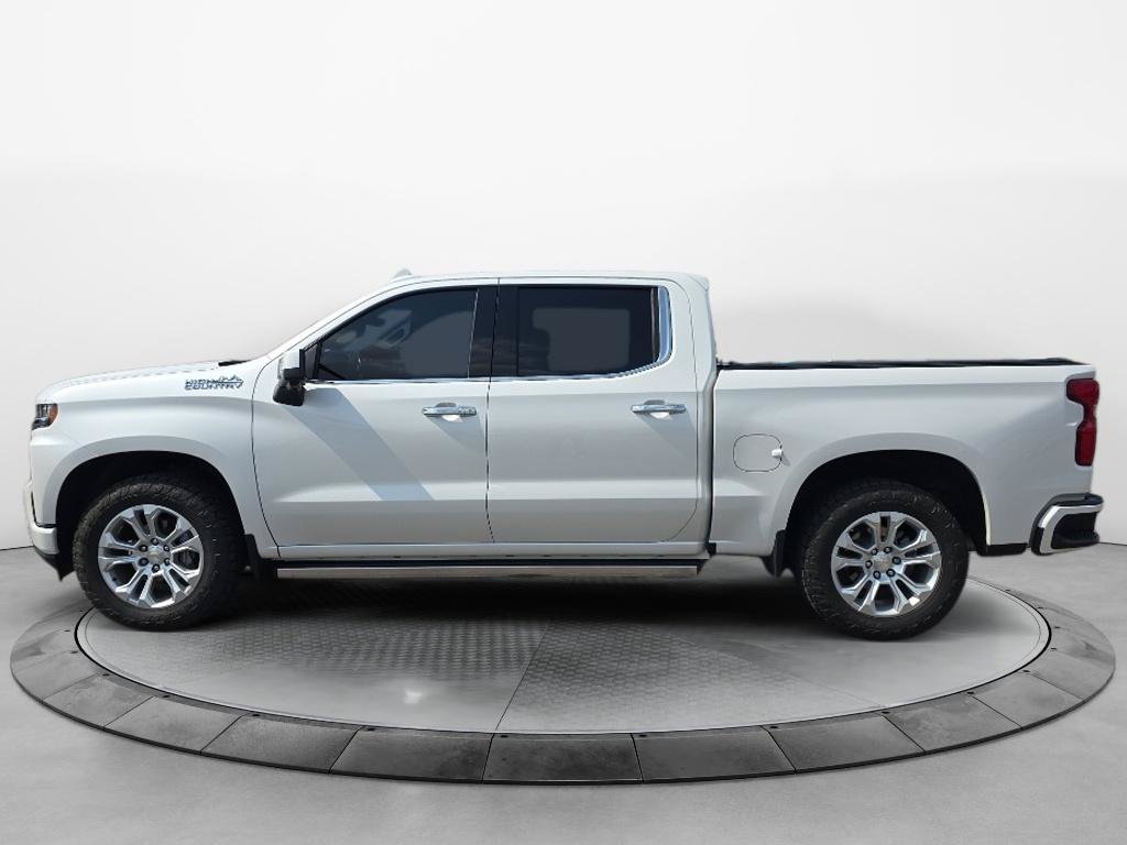Used 2020 Chevrolet Silverado 1500 High Country w/ Technology Package AWD/4WD image 2