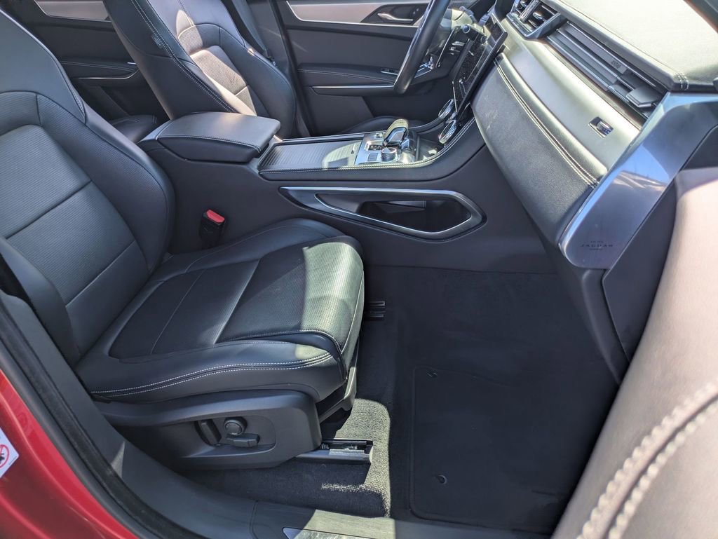 Used 2024 Jaguar F-PACE R-Dynamic S AWD/4WD image 29