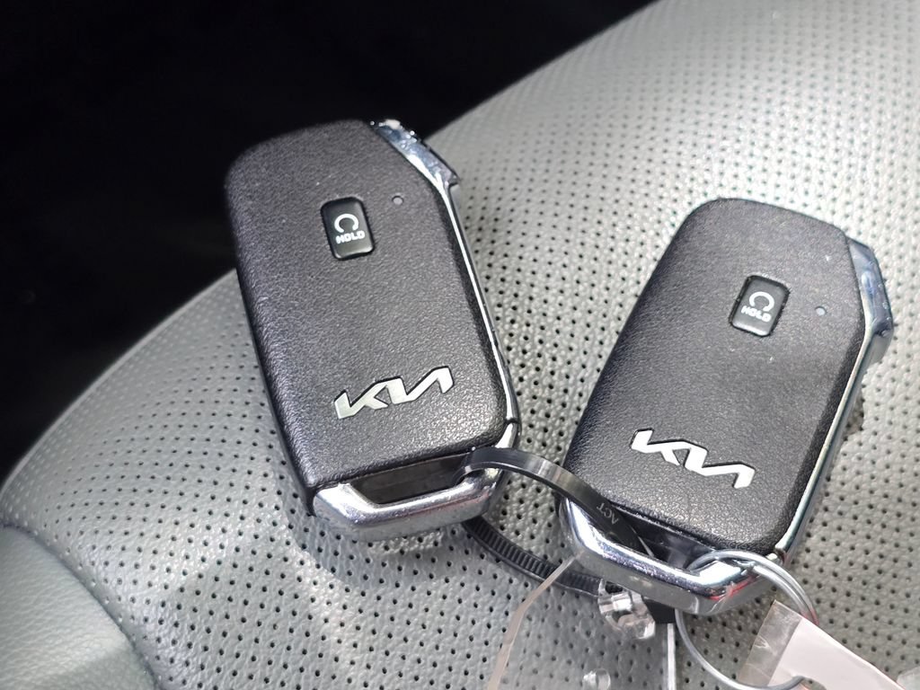Used 2023 Kia Sportage X-Line w/ X-Line Premium Package AWD/4WD image 24