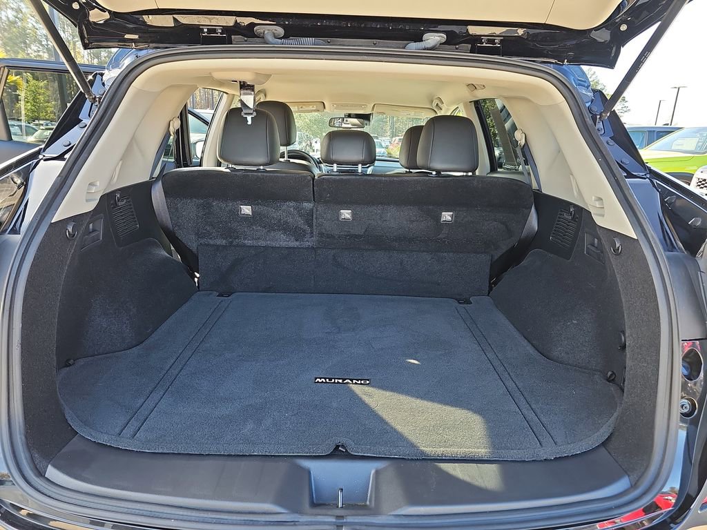 Used 2024 Nissan Murano SV w/ SV Midnight Edition Package image 15