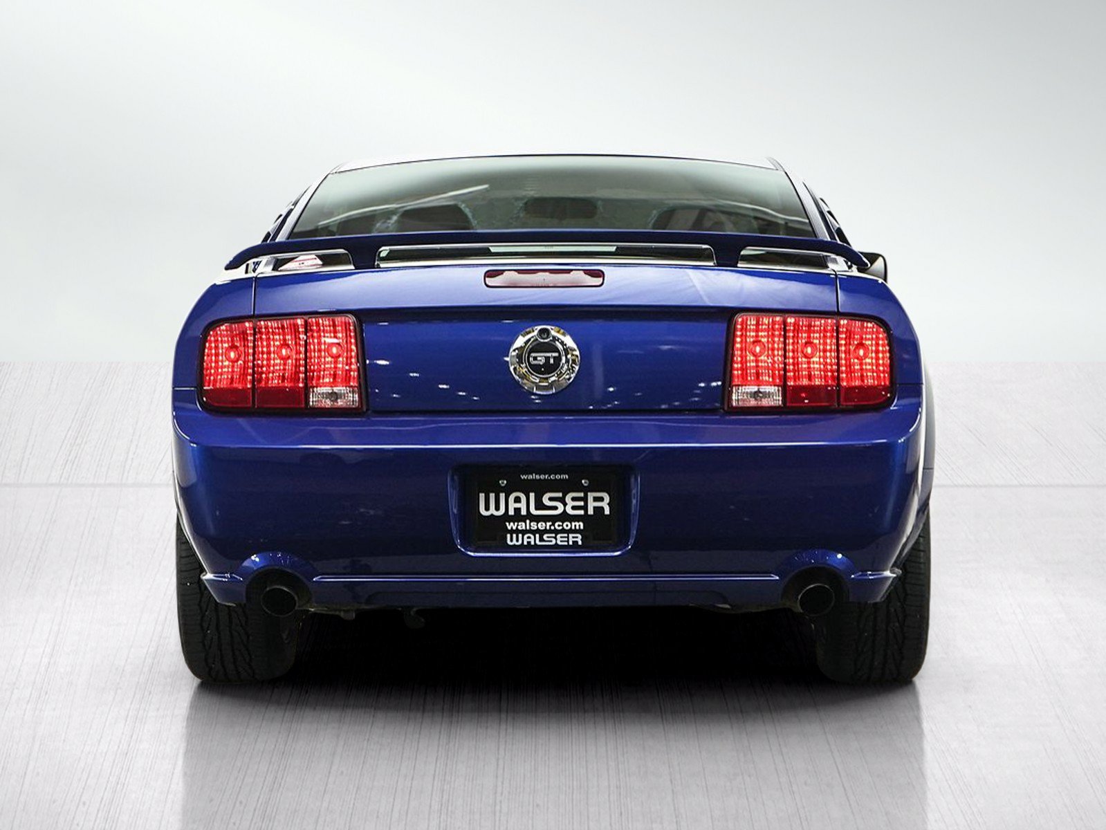 Used 2005 Ford Mustang GT Premium RWD image 5