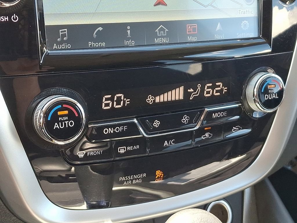Used 2018 Nissan Murano S AWD/4WD image 16