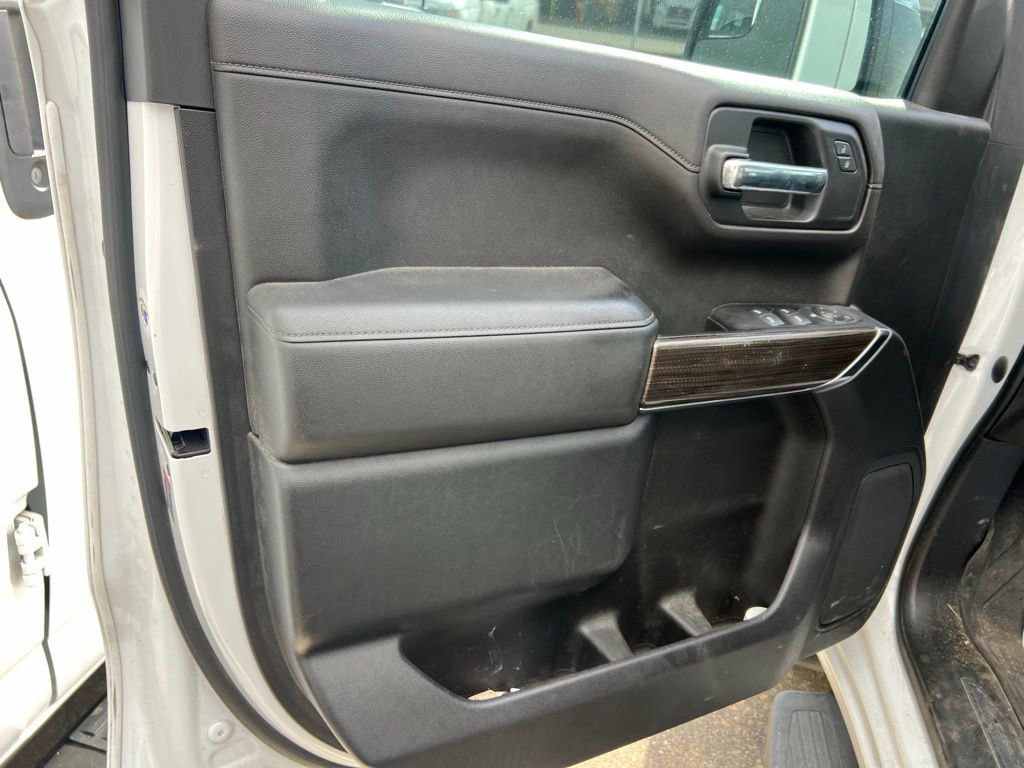 Used 2022 Chevrolet Silverado 1500 LT RWD image 9