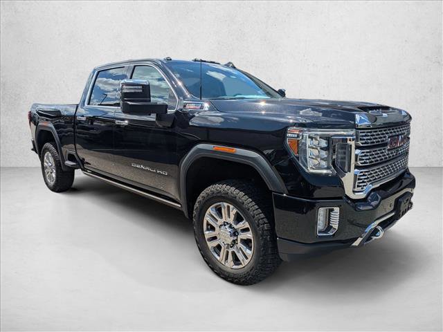 Used 2023 GMC Sierra 2500 Denali w/ Denali Black Diamond Edition AWD/4WD image 3
