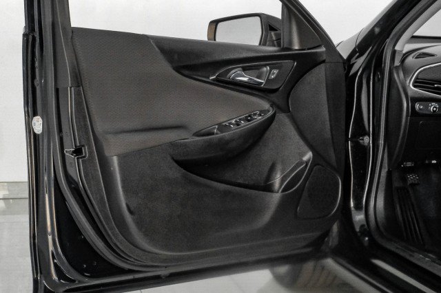 Used 2019 Chevrolet Malibu LT FWD image 46