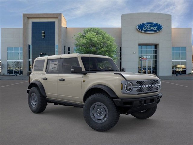 New 2025 Ford Bronco Badlands image 7