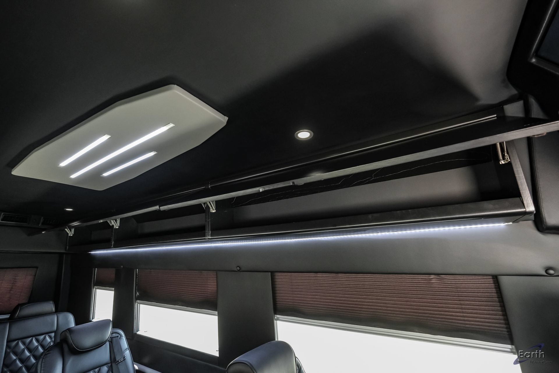 Used 2022 Mercedes-Benz Sprinter 2500 image 98
