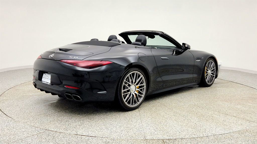 Used 2022 Mercedes-Benz SL 63 AMG 4MATIC w/ Driver Assistance Package image 5