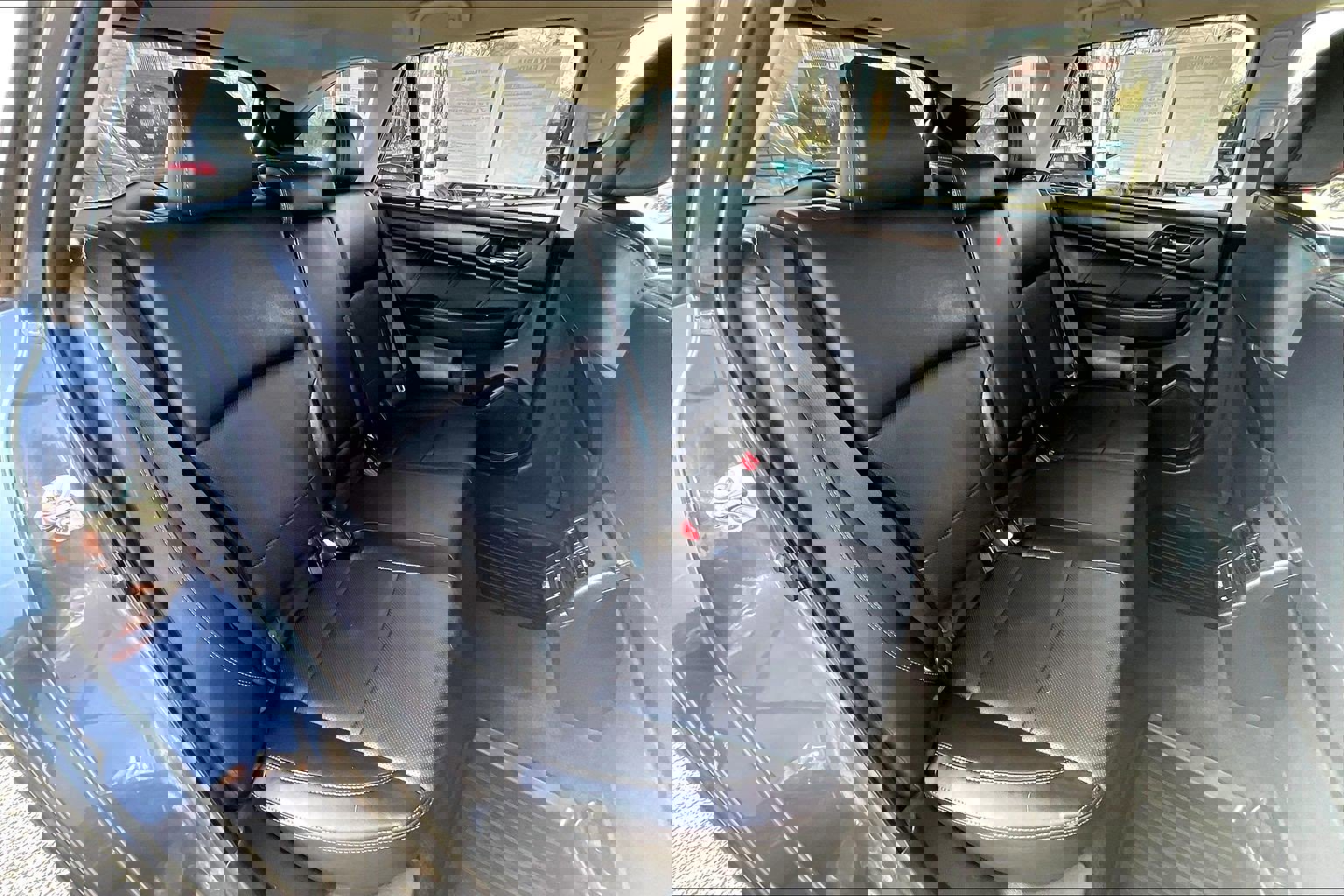 Used 2018 Subaru Outback 2.5i Limited image 25