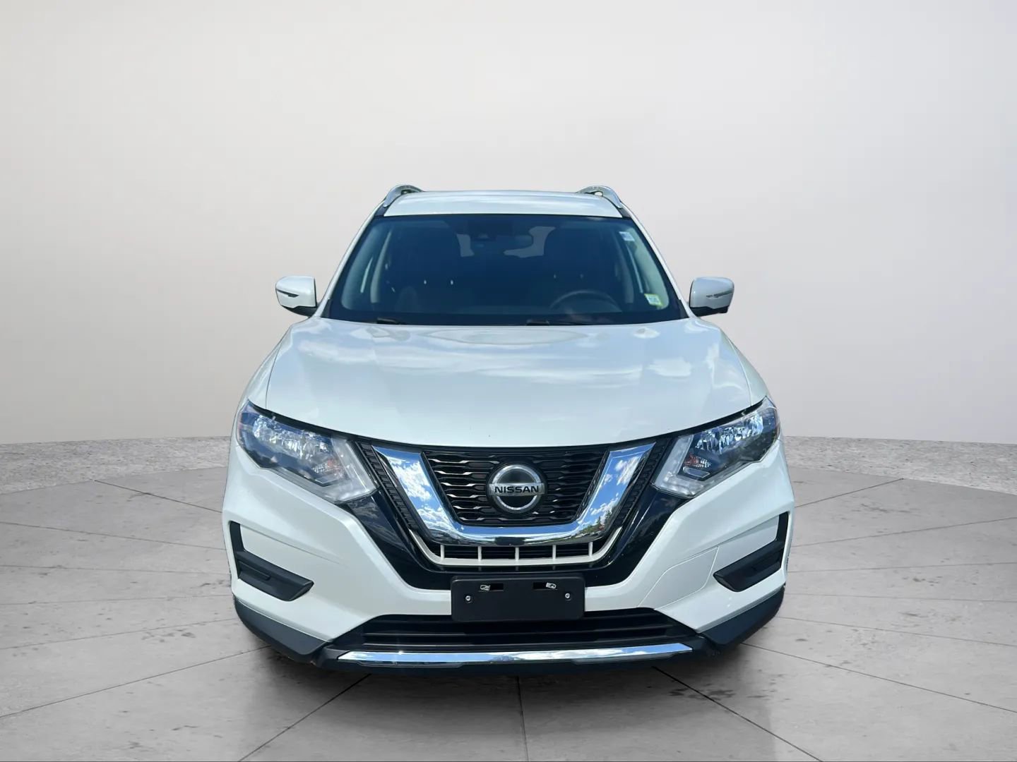 Used 2019 Nissan Rogue SV w/ Premium Package AWD/4WD image 10