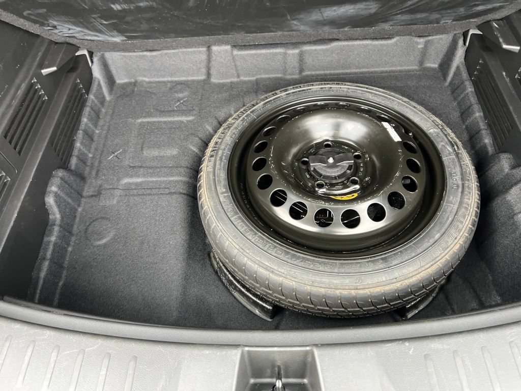 Used 2023 Chevrolet TrailBlazer LT FWD image 25