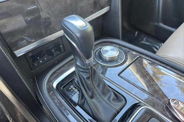 Used 2022 Nissan Armada Platinum w/ Captain's Chairs Package AWD/4WD image 18