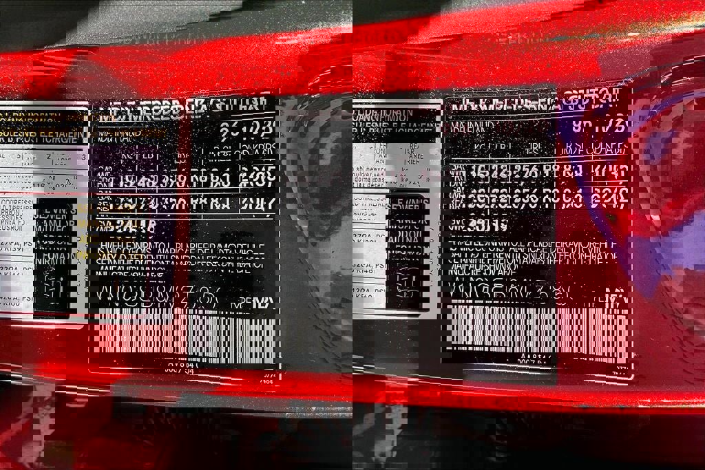 Used 2021 Mercedes-Benz GLC 300 4MATIC w/ Premium Package image 31