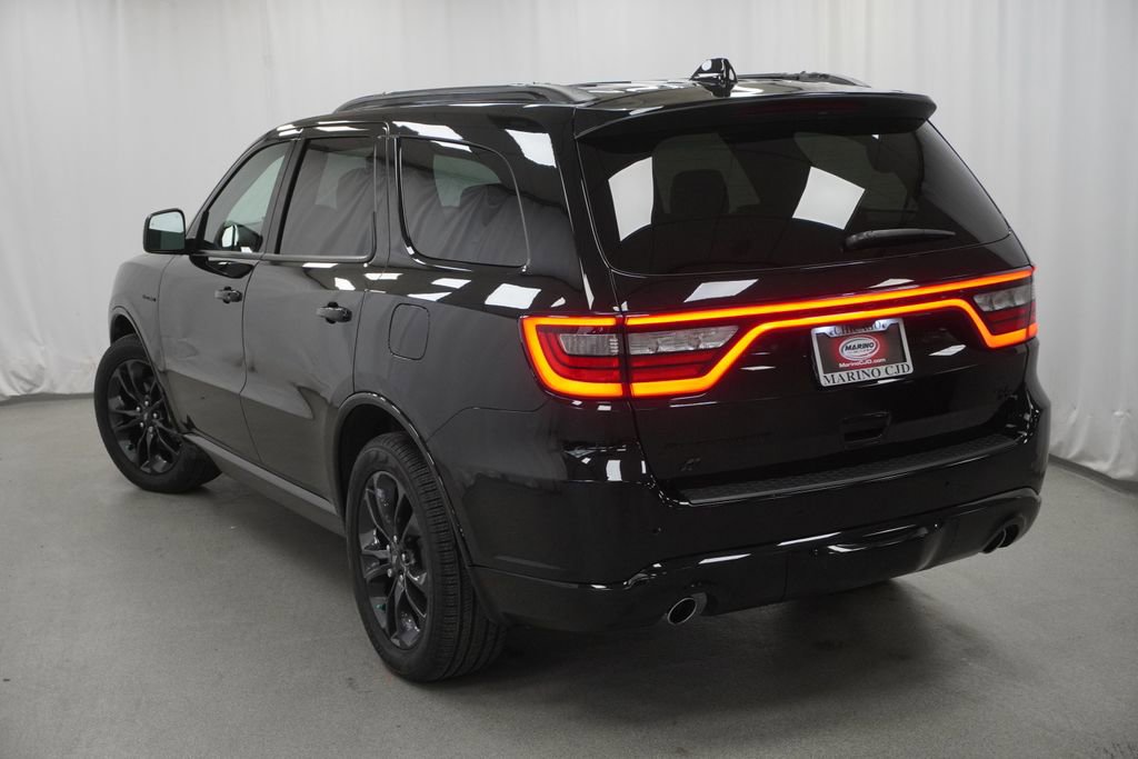 Used 2023 Dodge Durango R/T AWD/4WD image 11