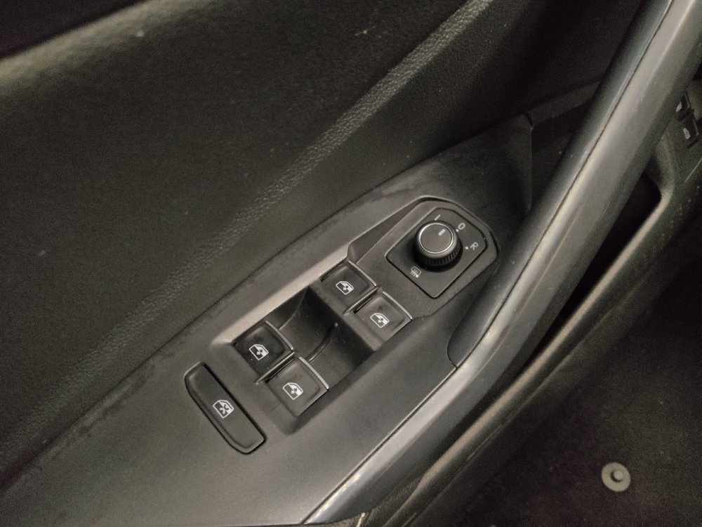 Used 2024 Volkswagen Jetta S FWD image 27