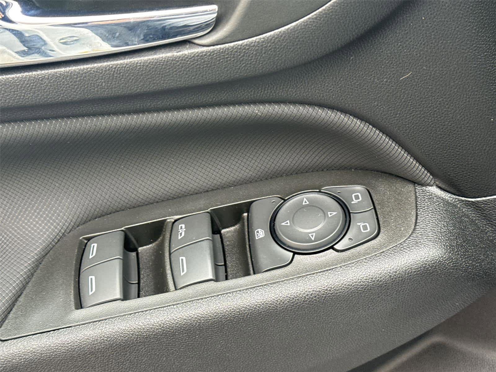 Used 2023 Chevrolet Equinox RS AWD/4WD image 22