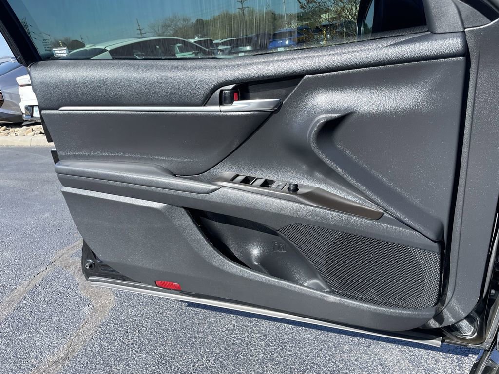 Used 2021 Toyota Camry TRD FWD image 18