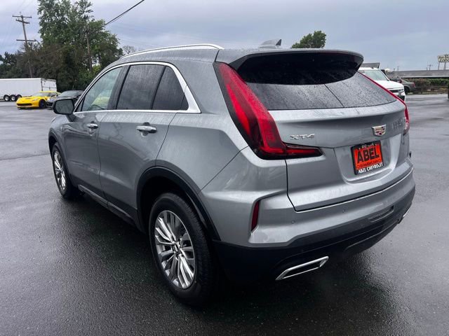 Used 2024 Cadillac XT4 Premium Luxury image 8