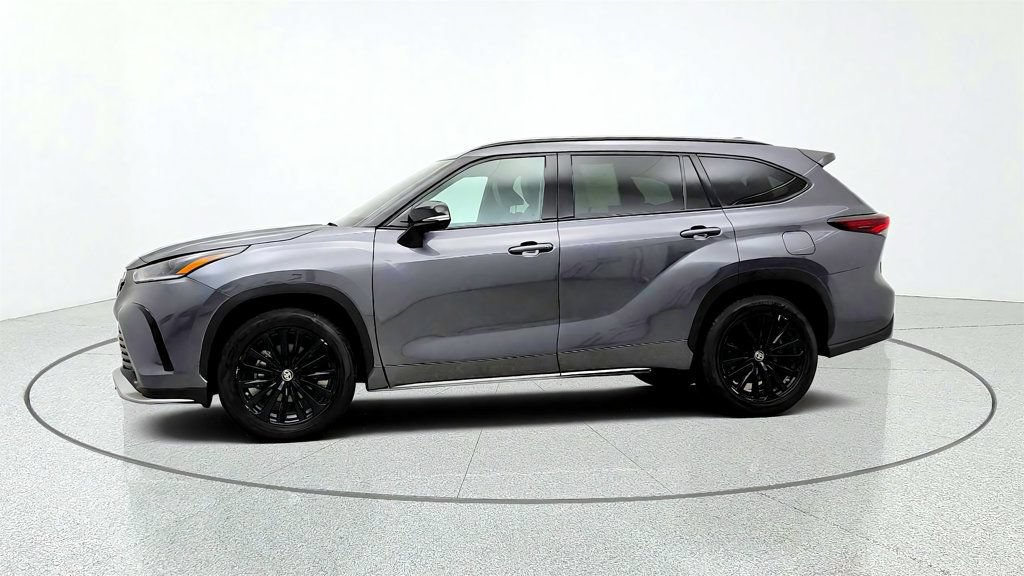 Used 2024 Toyota Highlander XSE AWD/4WD image 8