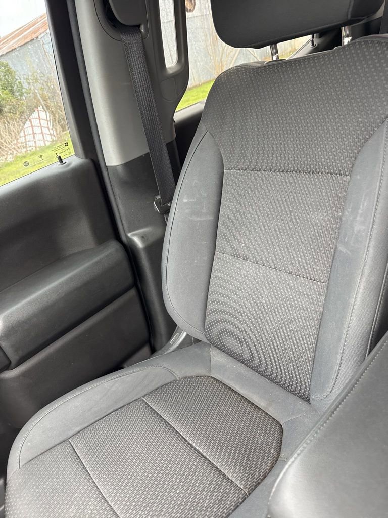 Used 2019 Chevrolet Silverado 1500 Custom Trail Boss w/ Custom Convenience Package image 25