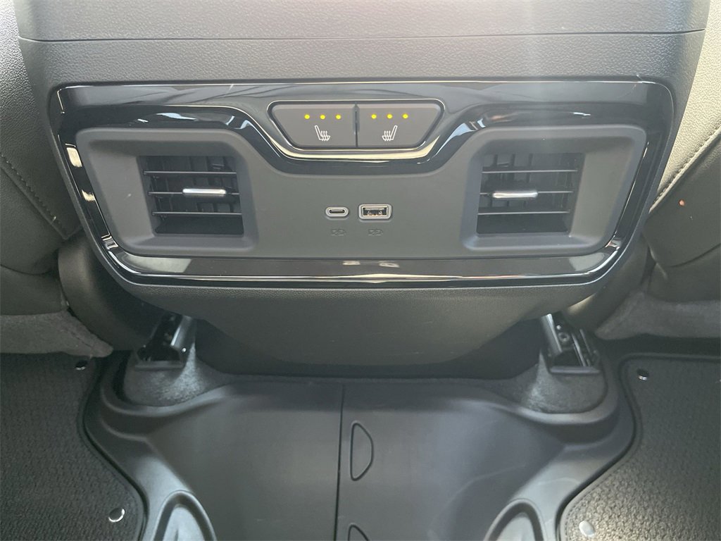 New 2026 GMC Sierra 1500 AT4 w/ AT4 Premium Package image 22