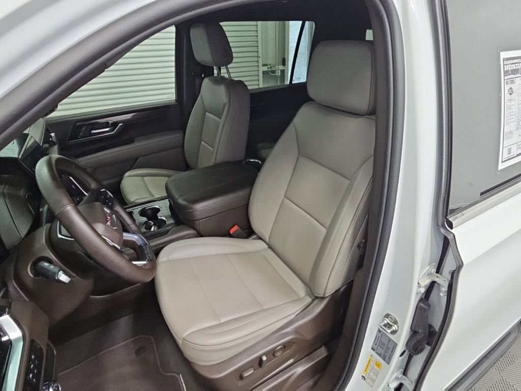 Used 2025 GMC Yukon XL Elevation RWD image 28