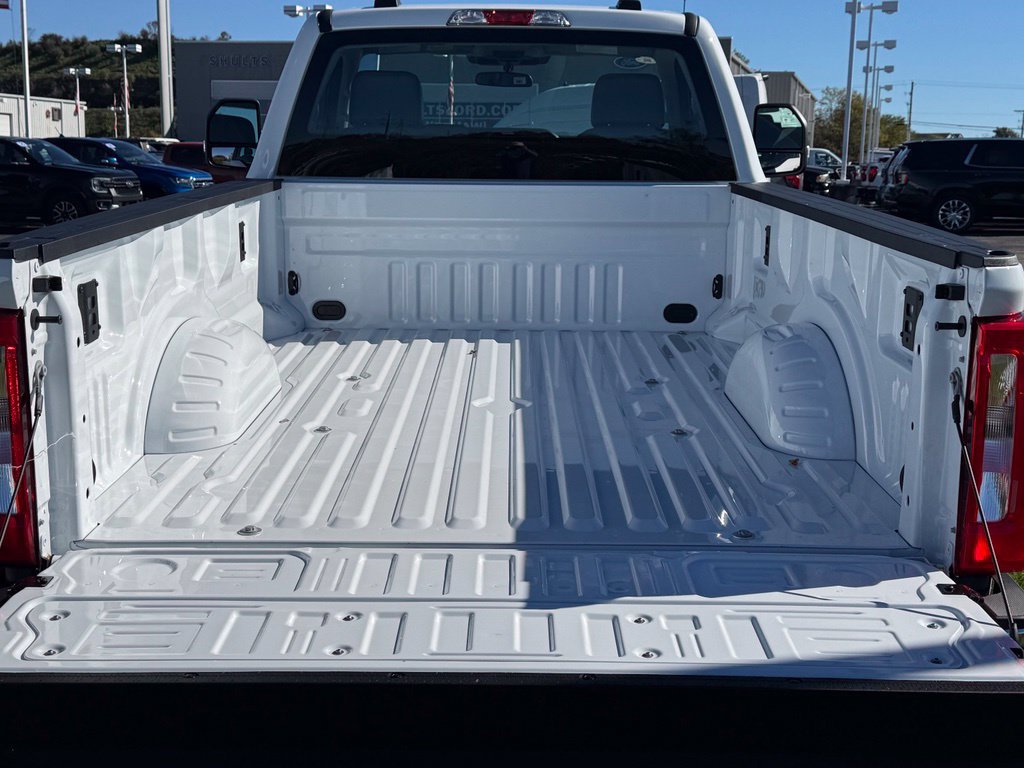 New 2027 Ford F250 XL w/ XL Chrome Package AWD/4WD image 21
