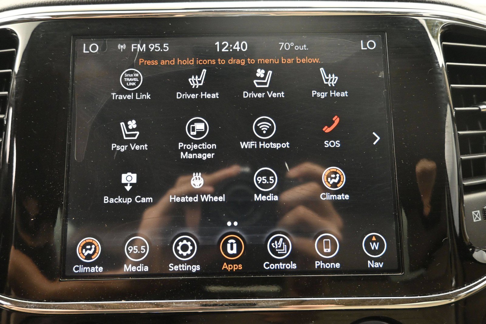 Used 2020 Jeep Grand Cherokee Overland AWD/4WD image 15