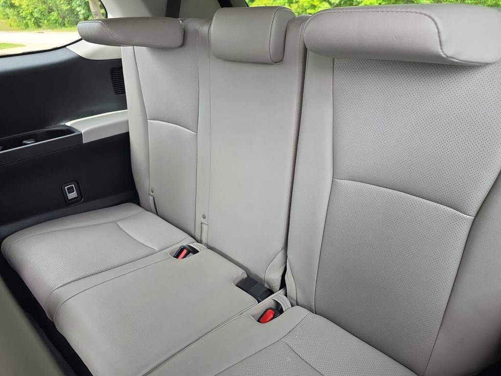 Used 2024 Toyota Grand Highlander AWD image 18