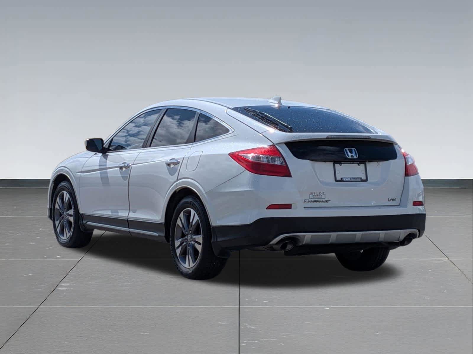 Used 2013 Honda Crosstour EX-L image 3