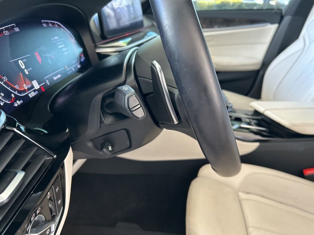 Used 2023 BMW 540i w/ M Sport Package image 37