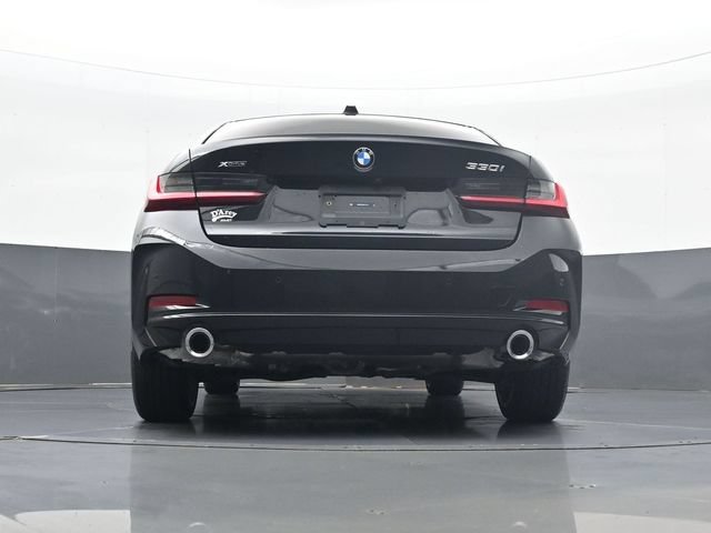 Used 2025 BMW 330i xDrive Sedan w/ Premium Package AWD/4WD image 26