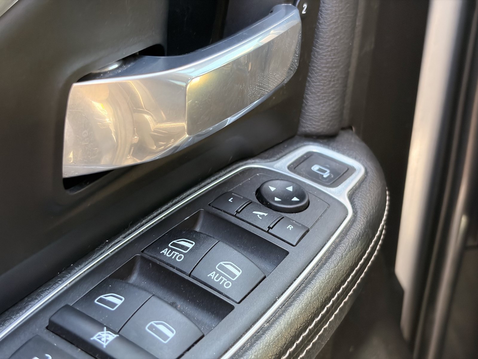Used 2022 RAM 2500 Laramie AWD/4WD image 22