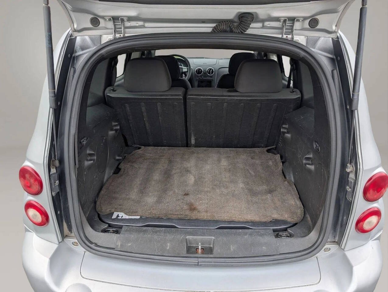 Used 2011 Chevrolet HHR LS FWD image 22