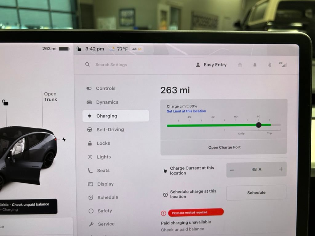 Used 2021 Tesla Model Y Performance AWD/4WD image 14