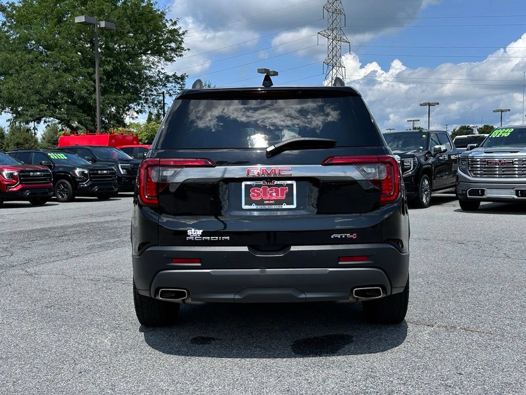 Used 2022 GMC Acadia AT4 w/ Technology Package AWD/4WD image 9