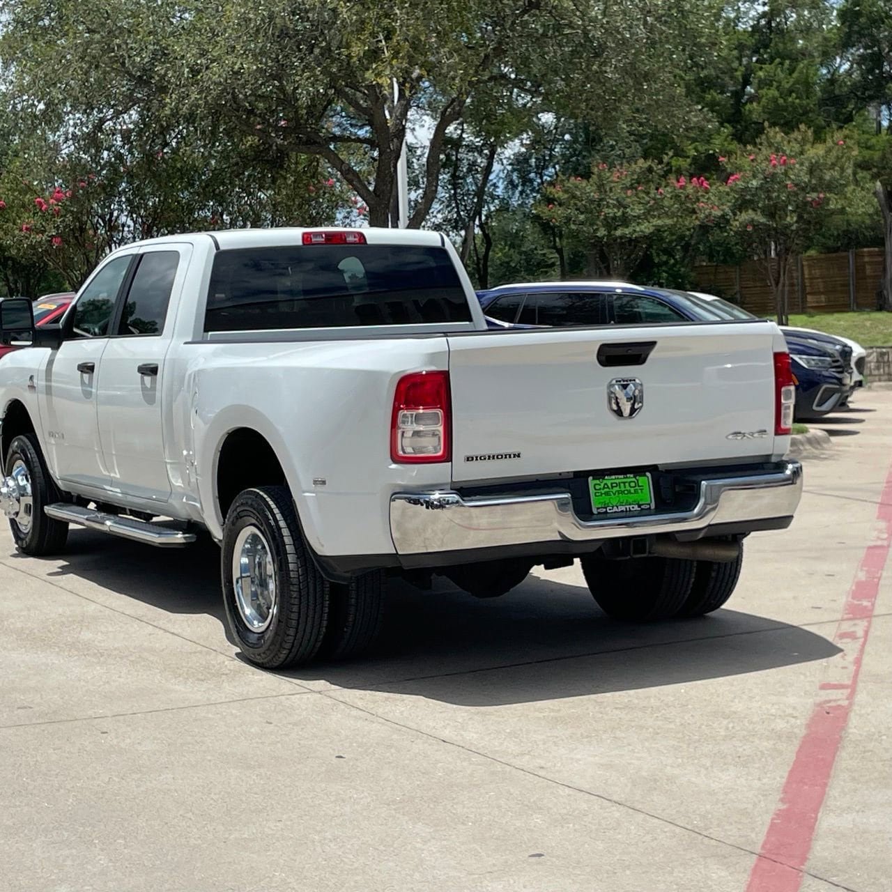 Used 2024 RAM 3500 Big Horn AWD/4WD image 4