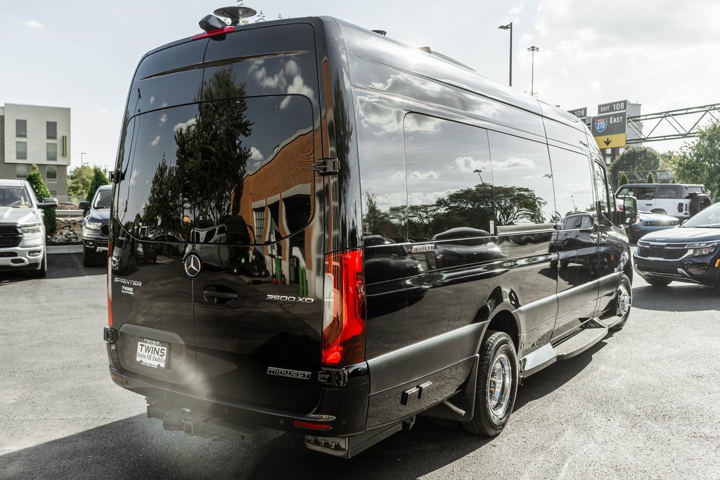Used 2022 Mercedes-Benz Sprinter 3500 image 47