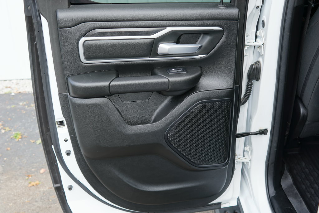 Used 2022 RAM 1500 Big Horn AWD/4WD image 29