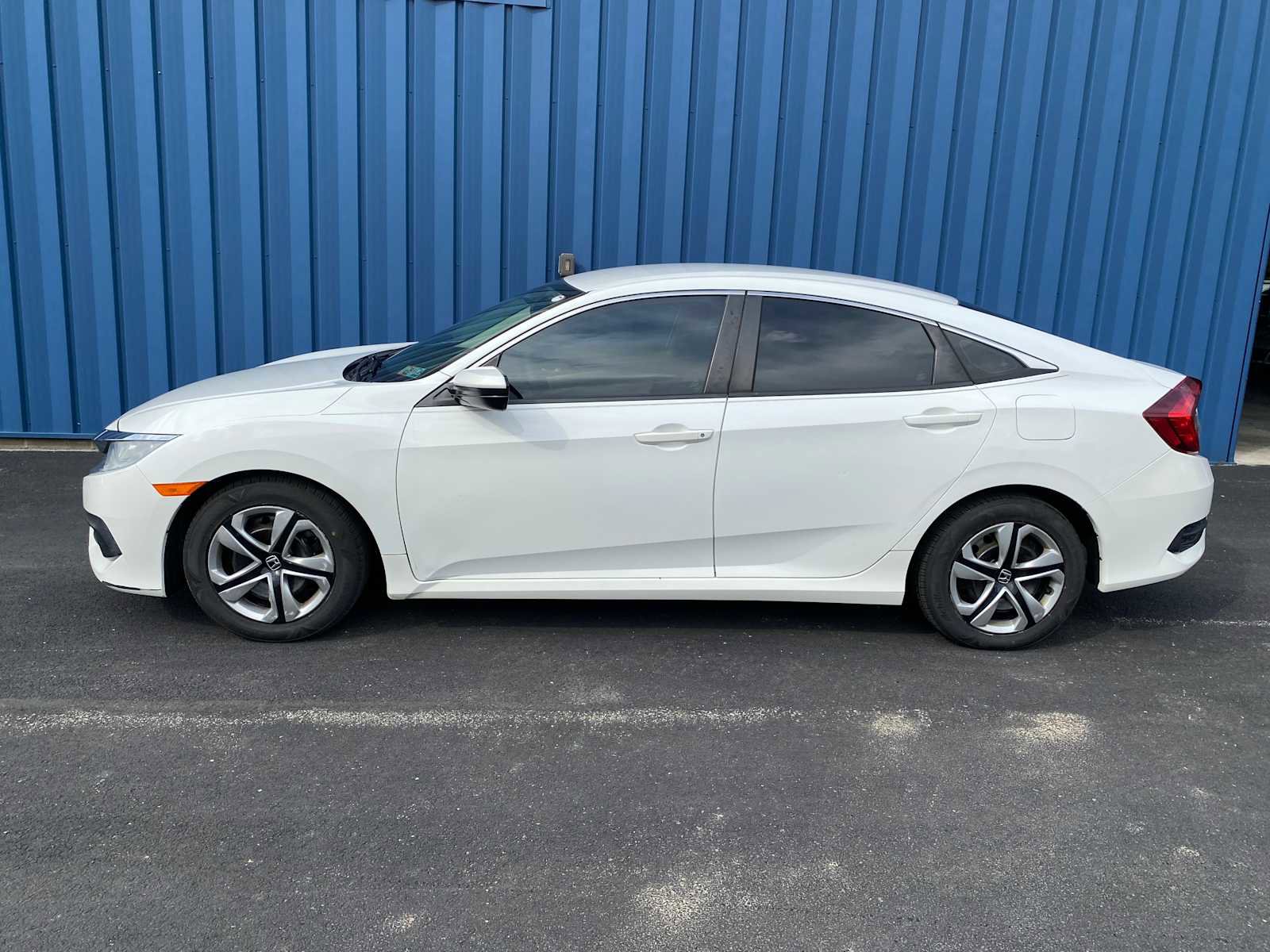 Used 2016 Honda Civic LX image 9