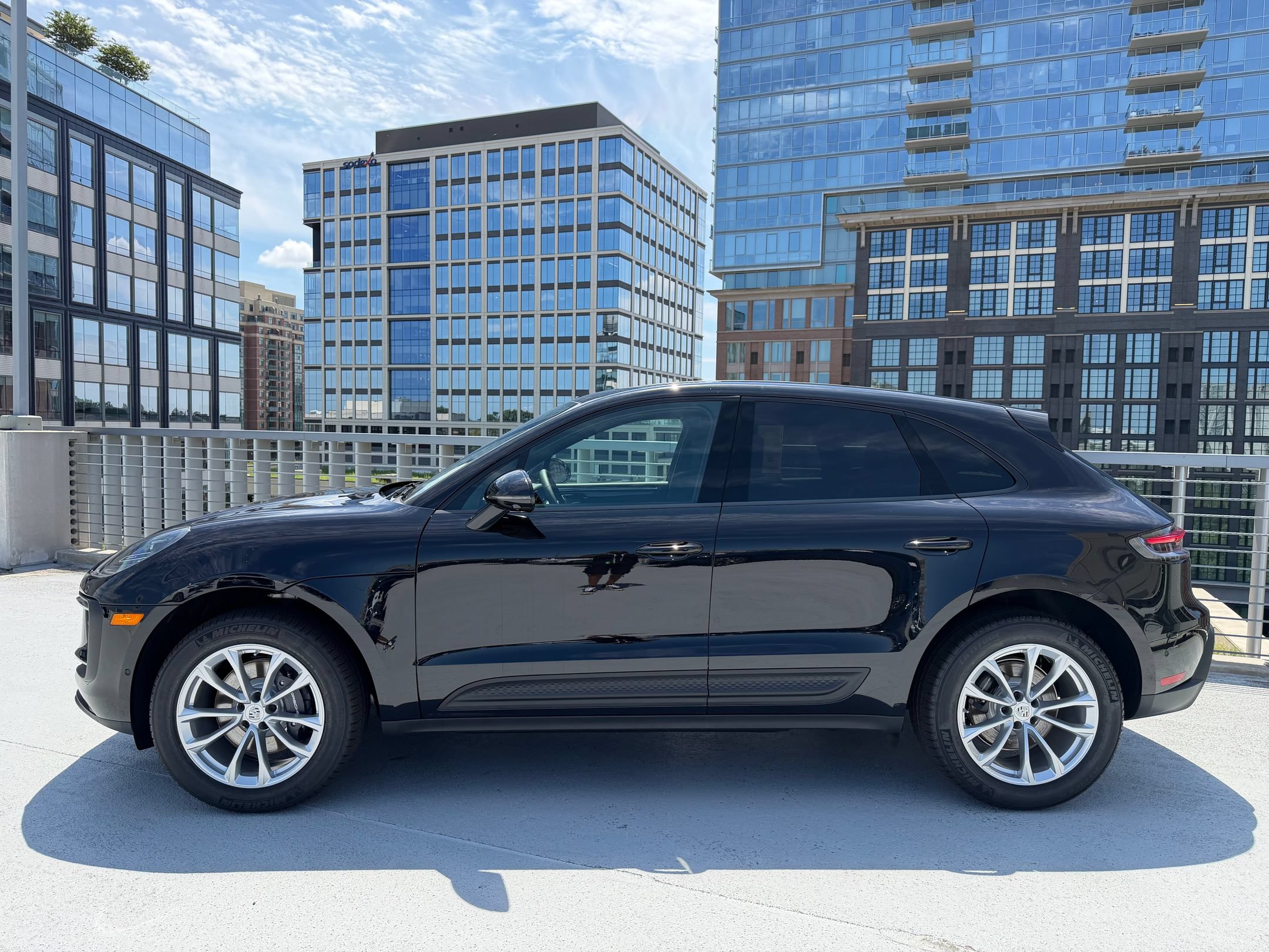 New 2026 Porsche Macan AWD/4WD image 2